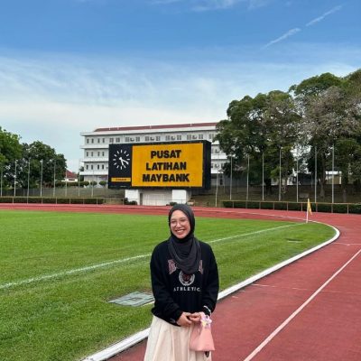 KEJAYAAN GRADUAN SABRINA KEJAYAAN GRADUAN SABRINA